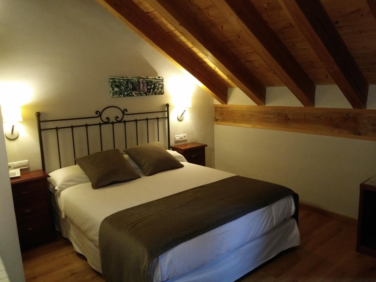 Roca Blanca Espot Exterior foto